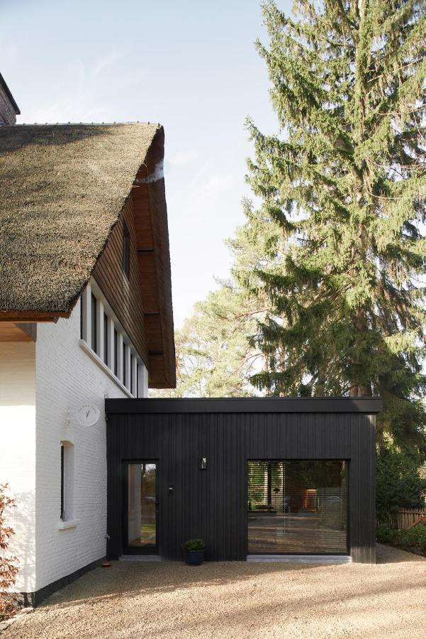 The Pine House B&B Schoten Exterior photo
